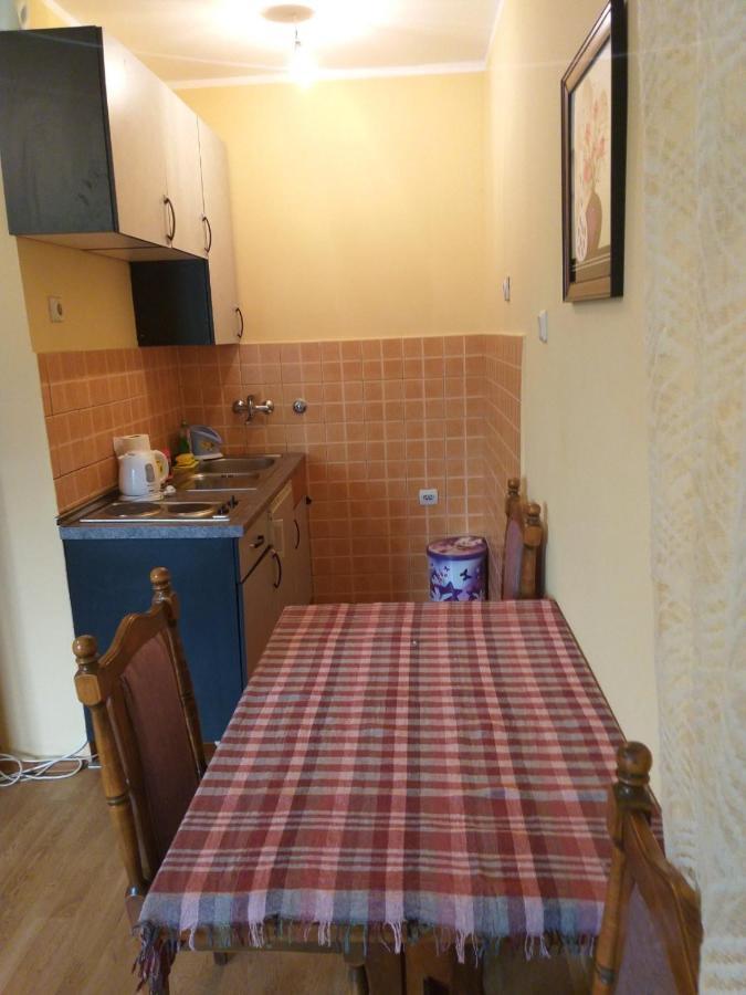 Apartment Davidovic Tivat Luaran gambar