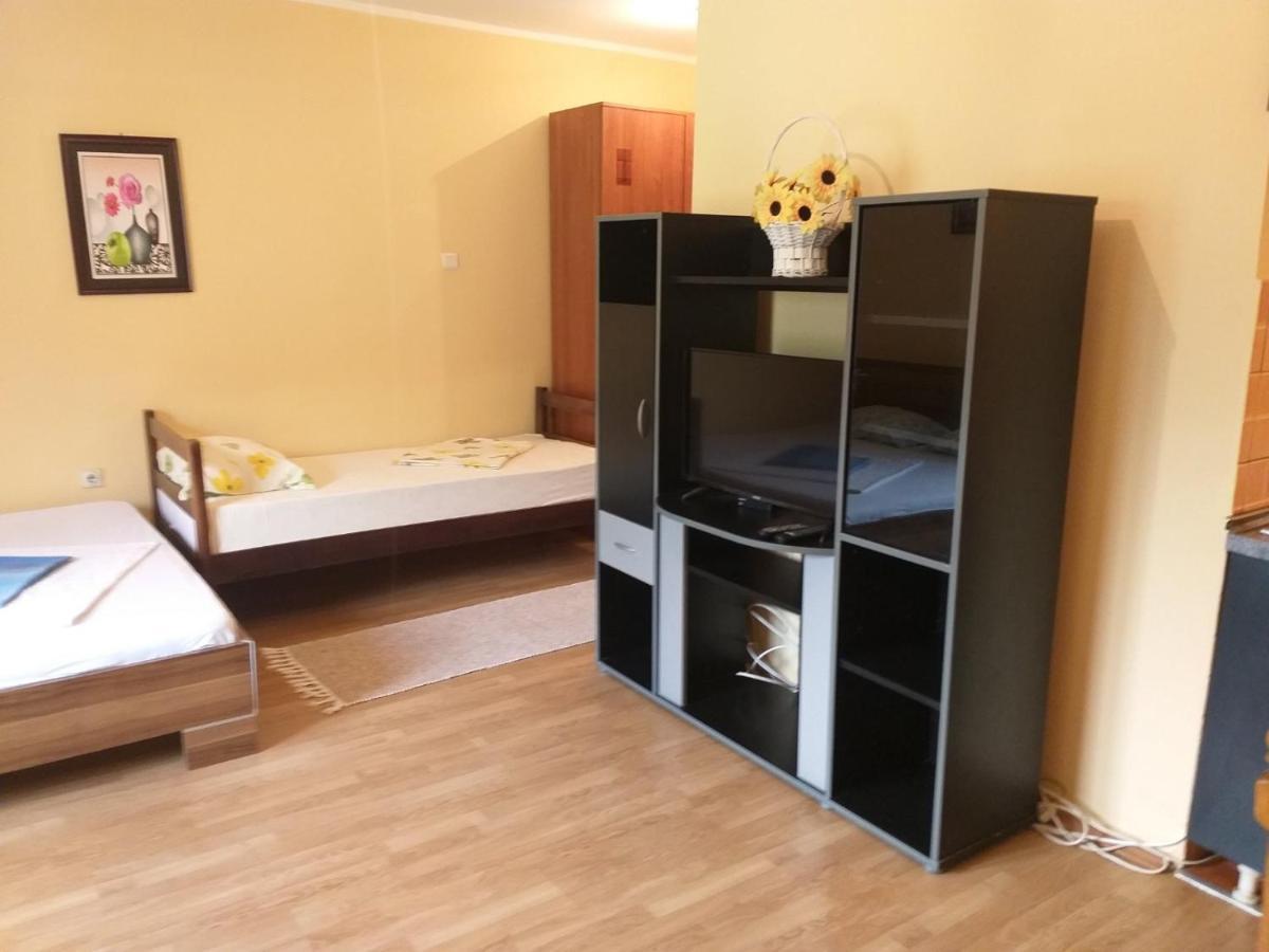 Apartment Davidovic Tivat Luaran gambar