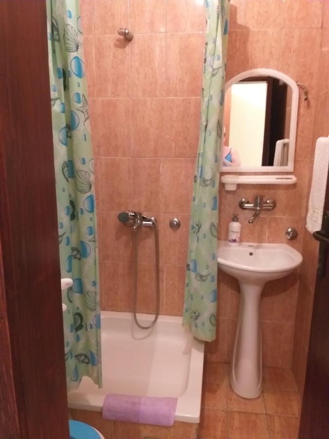 Apartment Davidovic Tivat Luaran gambar